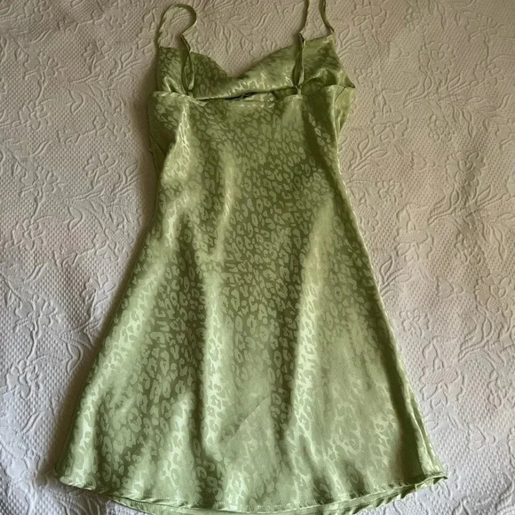 Mint green cheetah print dress Size Small - Picture 4 of 5